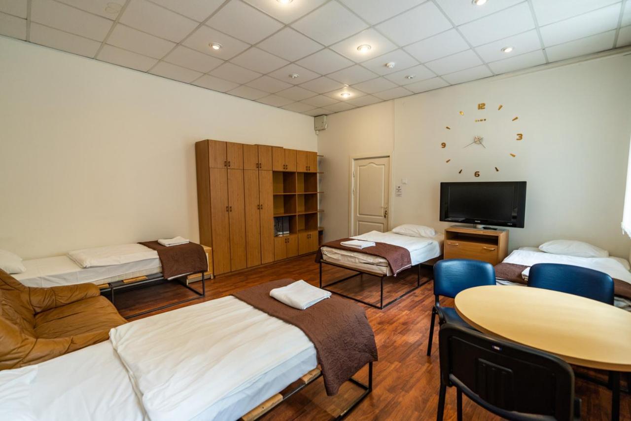 Klaipeda Inn Private Parking And Kitchen Екстериор снимка