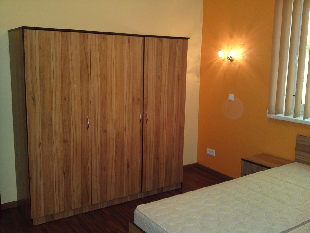 Klaipeda Inn Private Parking And Kitchen Екстериор снимка